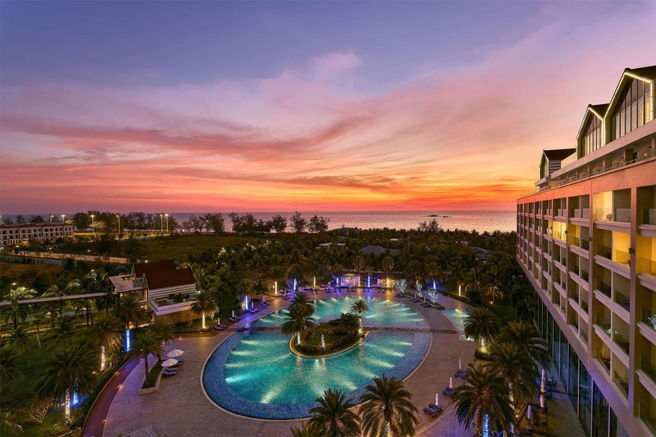 Radisson Blu Resort Που Κουόκ Εξωτερικό φωτογραφία The Royal Paradise Hotel & Spa