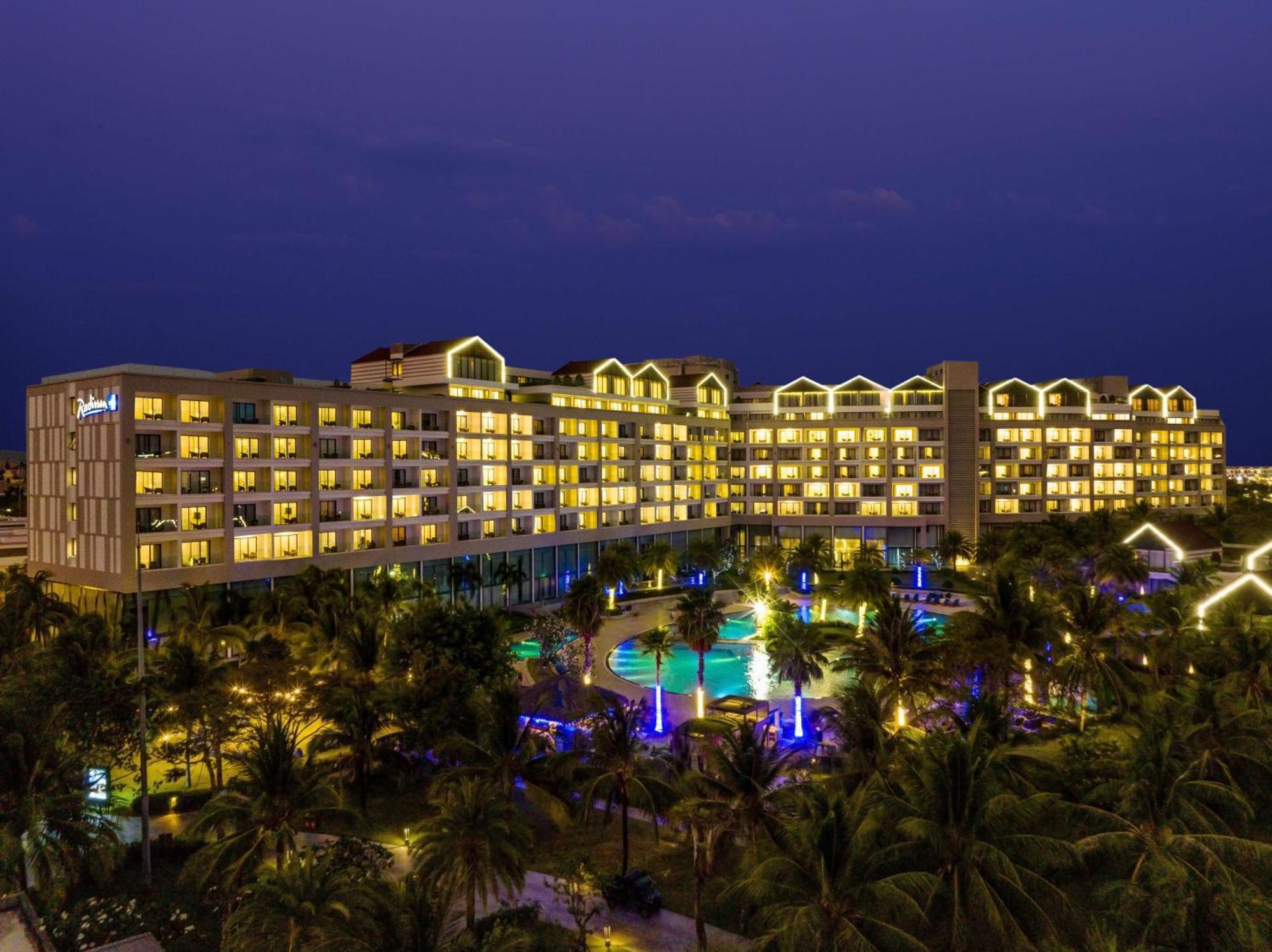 Radisson Blu Resort Που Κουόκ Εξωτερικό φωτογραφία Hilton Phuket Resort & Spa